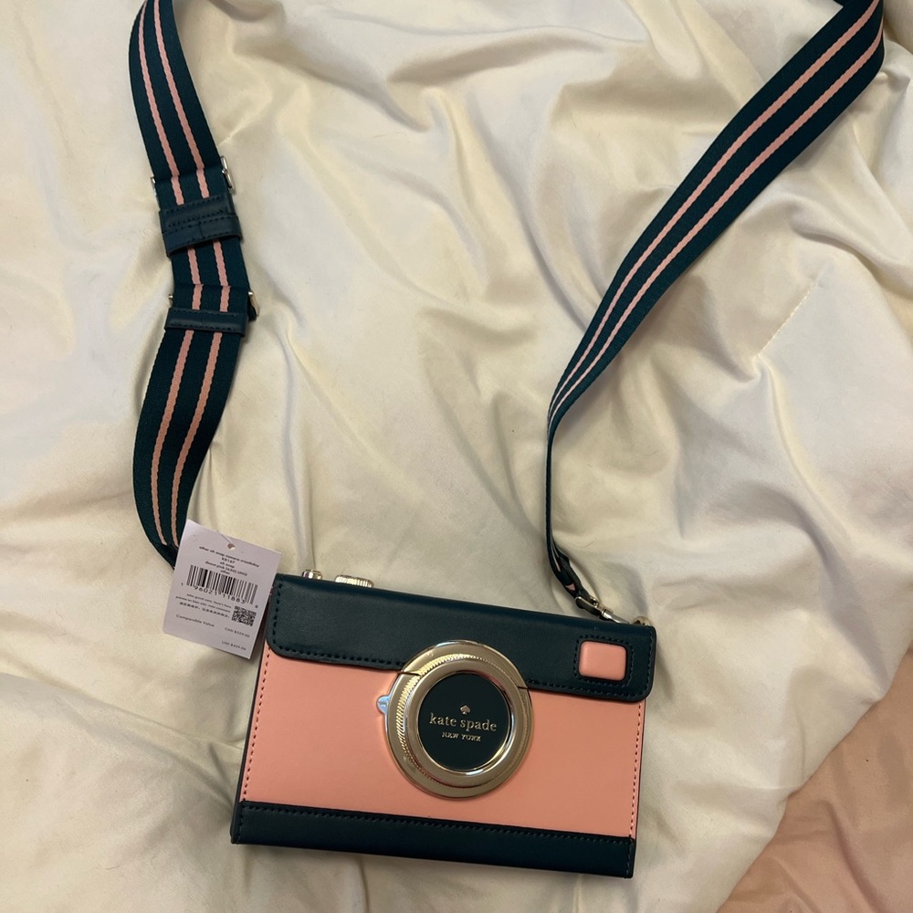 Kate Spade Oh Snap Crossbody